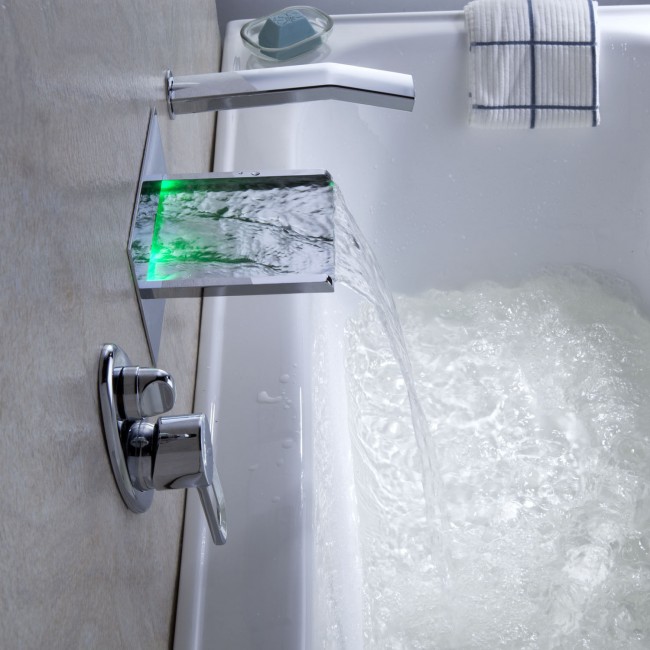 Delightful Le Havre Wall Mounted Waterfall LED Bathtub Faucet